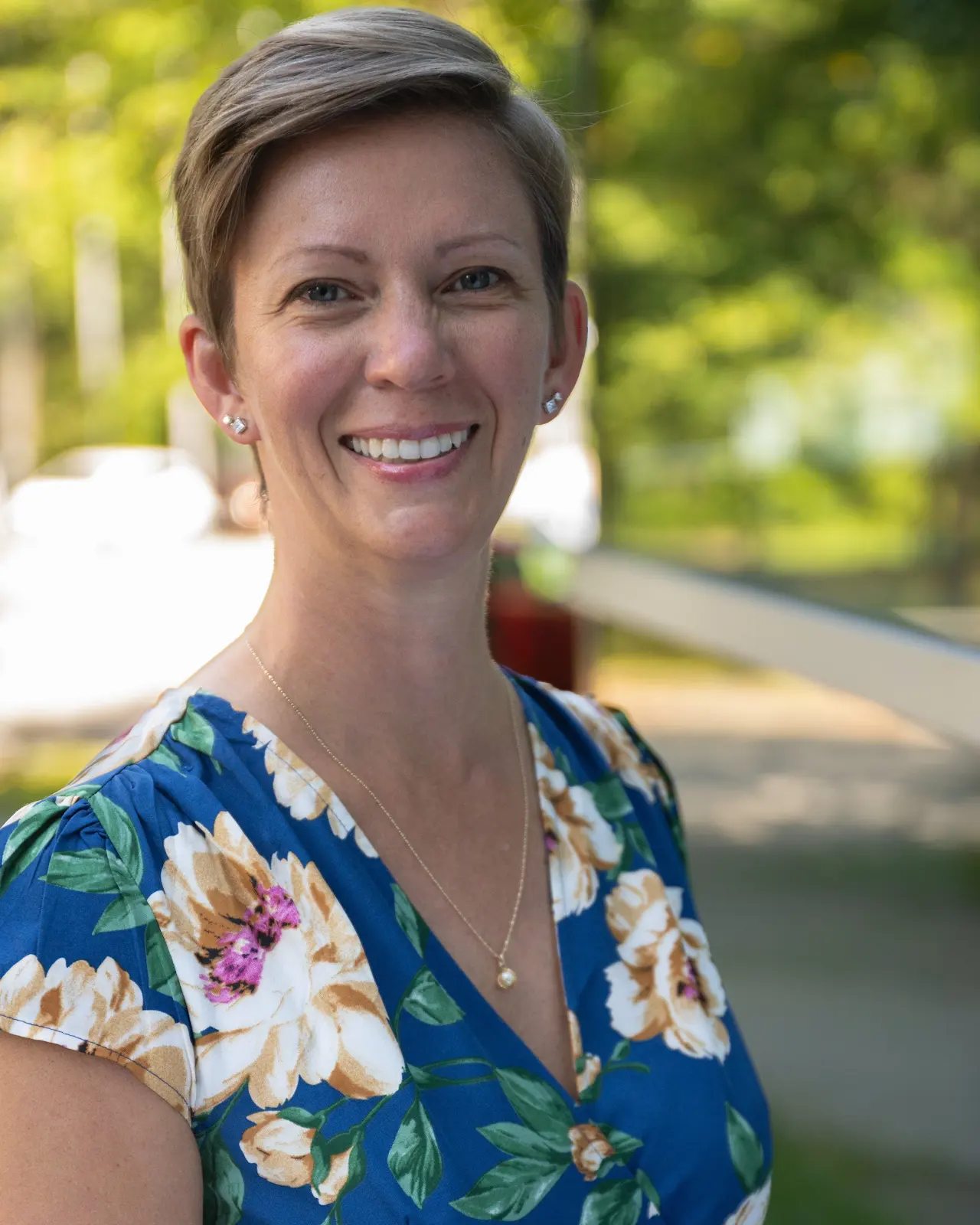 Jessica Robinson Staff Picture